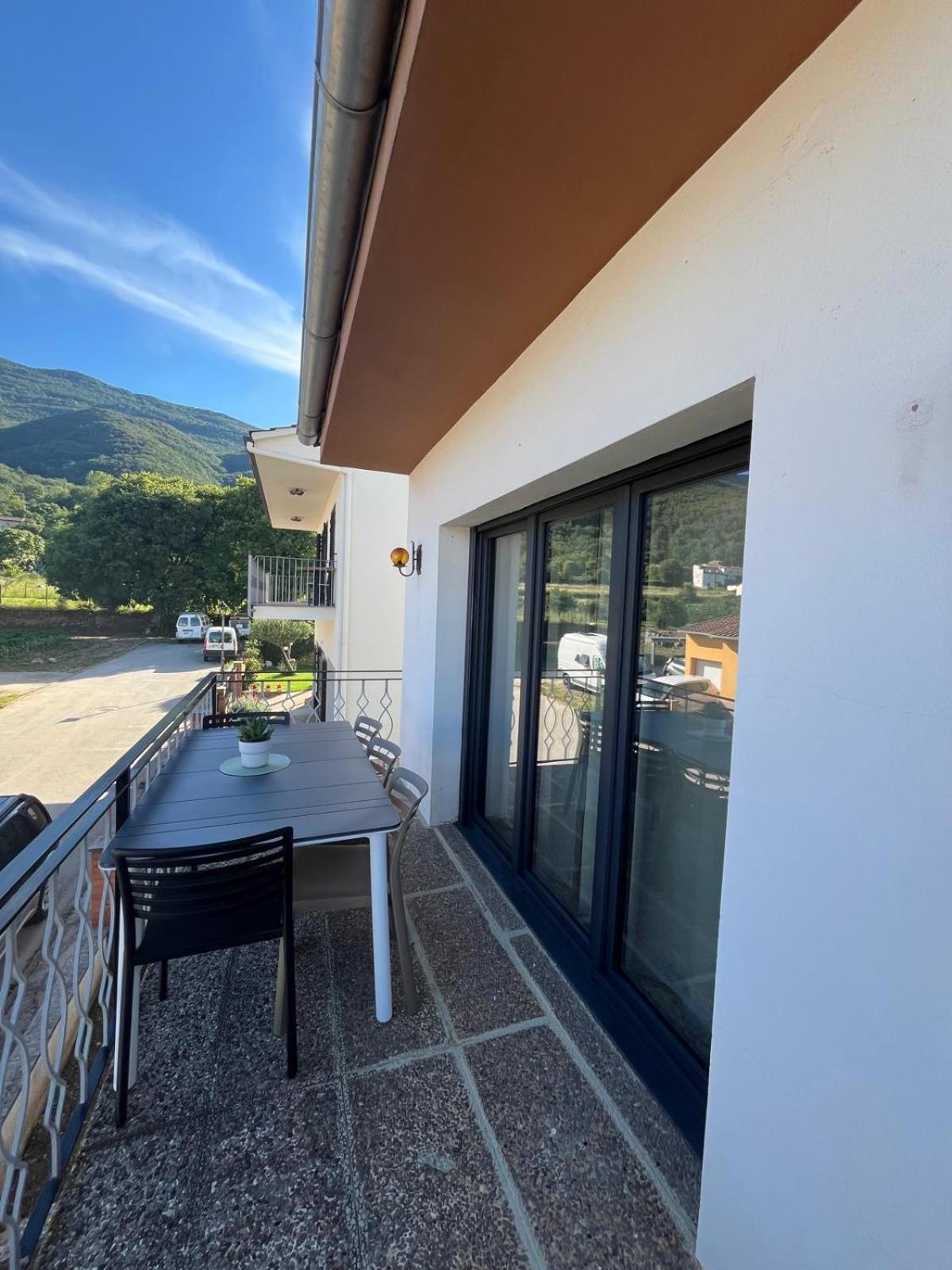 Cals Avis De Sau Vila Les Planes d'Hostoles Exterior foto
